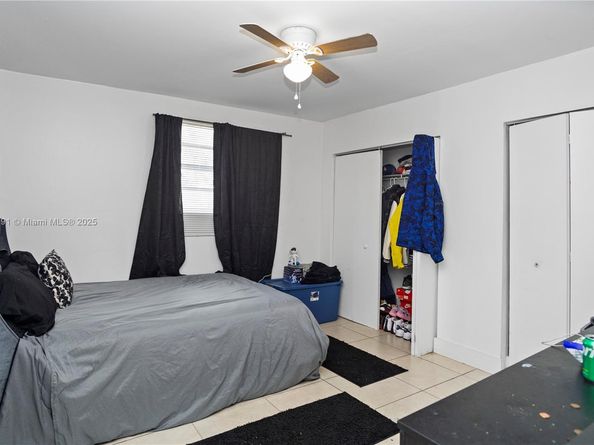 621 Glenn Pkwy, Hollywood FL 33021