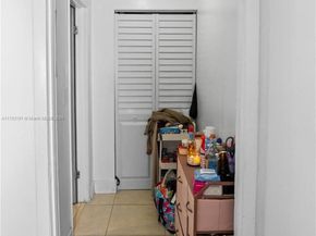 621 Glenn Pkwy, Hollywood FL 33021