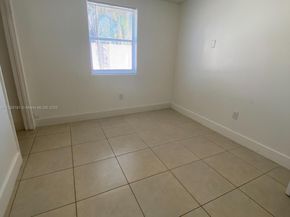 621 Glenn Pkwy, Hollywood FL 33021