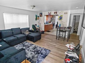 621 Glenn Pkwy, Hollywood FL 33021