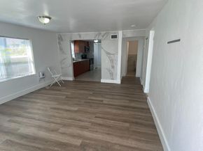 621 Glenn Pkwy, Hollywood FL 33021