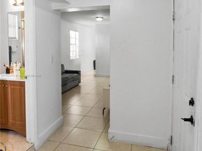 621 Glenn Pkwy, Hollywood FL 33021
