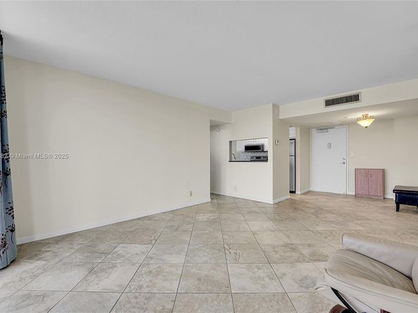 777 S Federal Hwy RP402, Pompano Beach FL 33062