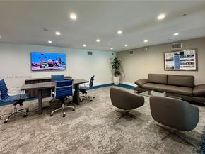 2950 NE 188th St 149, Aventura FL 33180