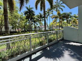 2950 NE 188th St 149, Aventura FL 33180