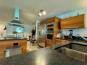 2950 NE 188th St 149, Aventura FL 33180