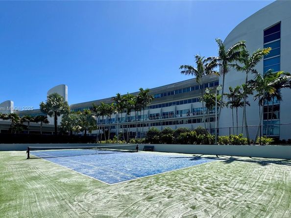2950 NE 188th St 149, Aventura FL 33180