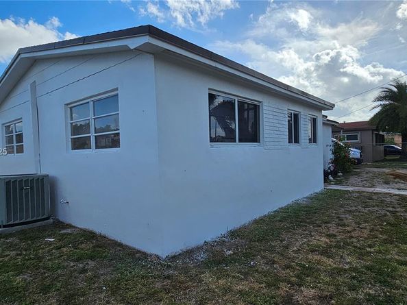 2230 NW 175th St, Miami Gardens FL 33056