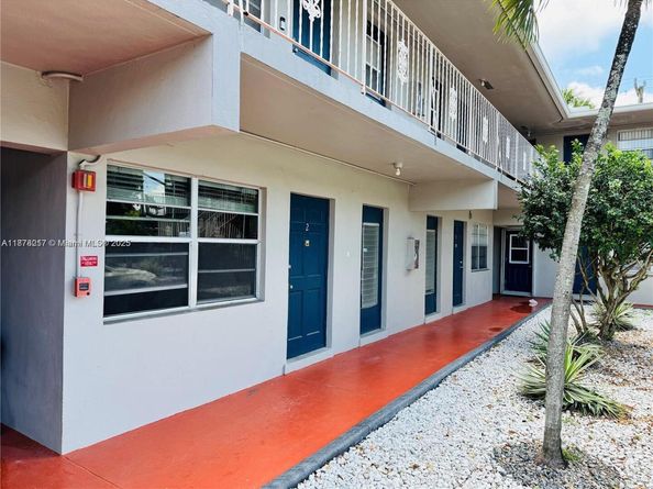 1830 Cleveland St 2, Hollywood FL 33020