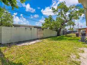 4776 E 10th Ave, Hialeah FL 33013