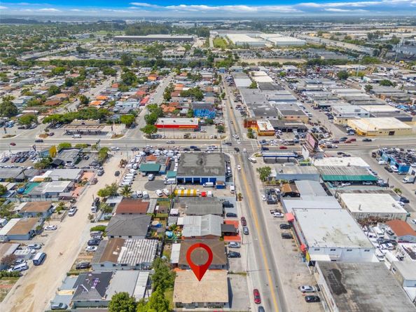 4776 E 10th Ave, Hialeah FL 33013