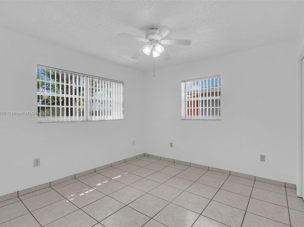 4776 E 10th Ave, Hialeah FL 33013