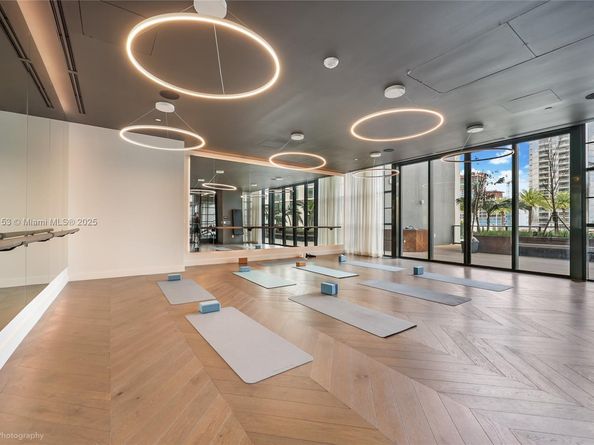 159 NE 6 St PH 5008, Miami FL 33132