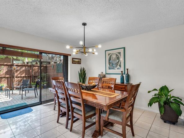 6421 SW 116th Ct A, Miami FL 33173