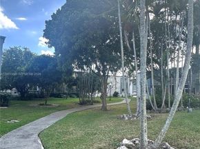 8794 SW 12th St 105, Miami FL 33174