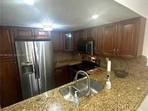 8794 SW 12th St 105, Miami FL 33174