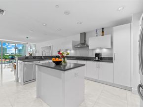 2950 NE 188th St 540, Aventura FL 33180