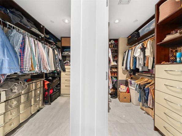 2950 NE 188th St 540, Aventura FL 33180