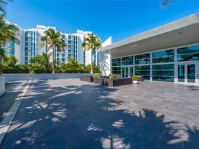 2950 NE 188th St 540, Aventura FL 33180
