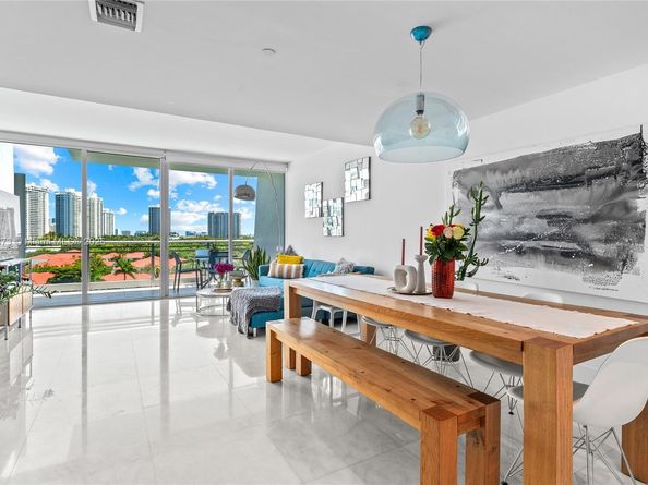 2950 NE 188th St 540, Aventura FL 33180