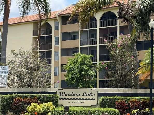 10017 Winding Lake Rd 201, Sunrise FL 33351