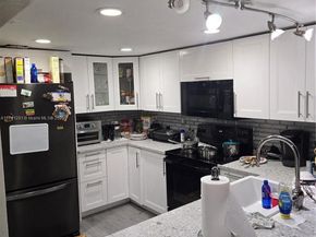 9050 NW 28th St 110, Coral Springs FL 33065