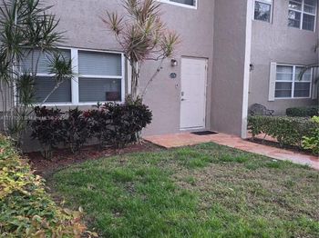 9050 NW 28th St