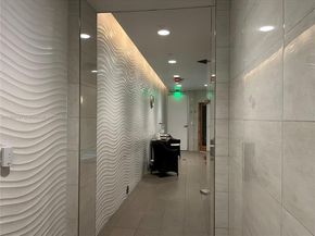 21205 NE 37th Ave 2204, Aventura FL 33180