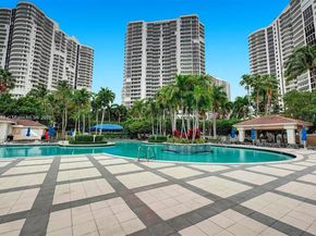 21205 NE 37th Ave 2204, Aventura FL 33180