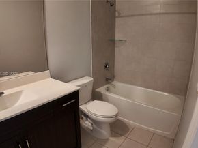 20714 NE 5th Ct, Miami FL 33179