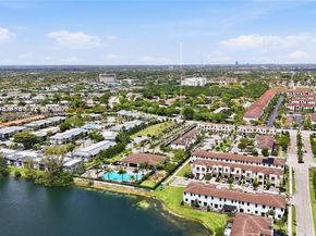 20714 NE 5th Ct, Miami FL 33179