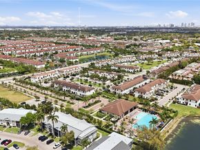 20714 NE 5th Ct, Miami FL 33179