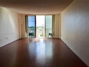 800 West Ave 722, Miami Beach FL 33139