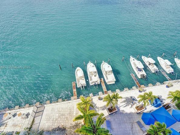 800 West Ave 722, Miami Beach FL 33139