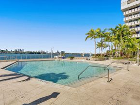 800 West Ave 722, Miami Beach FL 33139