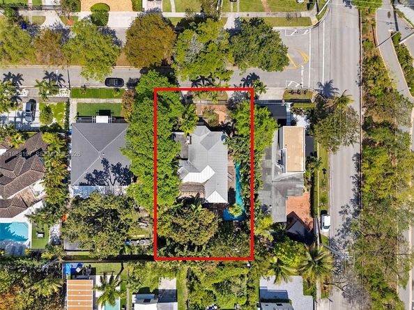 120 SW 24th Rd, Miami FL 33129