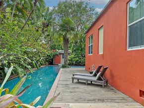 120 SW 24th Rd, Miami FL 33129