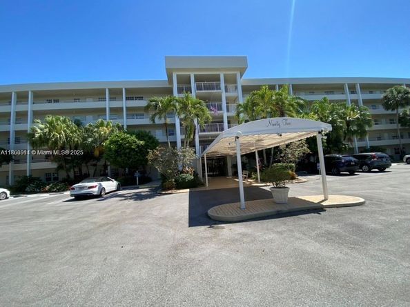 804 Cypress Blvd 407, Pompano Beach FL 33069