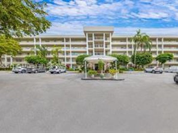 804 Cypress Blvd 407, Pompano Beach FL 33069