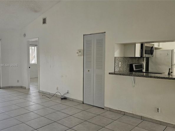 9277 SW 138th Pl 9277, Miami FL 33186