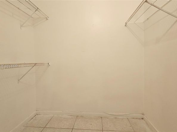 9277 SW 138th Pl 9277, Miami FL 33186