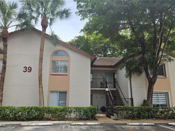 9277 SW 138th Pl