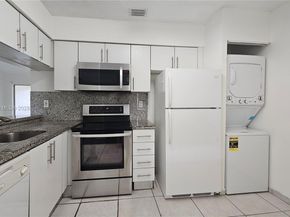 9277 SW 138th Pl 9277, Miami FL 33186