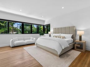 5735 N Bay Rd, Miami Beach FL 33140