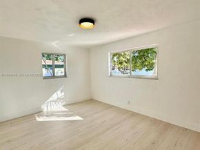 629 SW 4th St, Hallandale Beach FL 33009