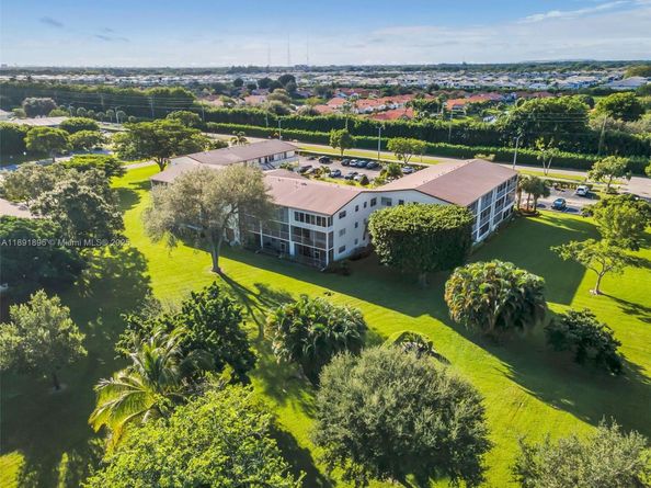 317 Brighton H 2, Boca Raton FL 33434