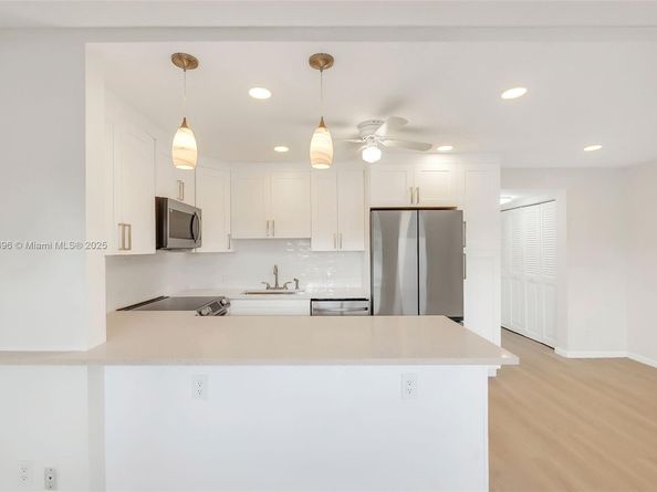 317 Brighton H 2, Boca Raton FL 33434