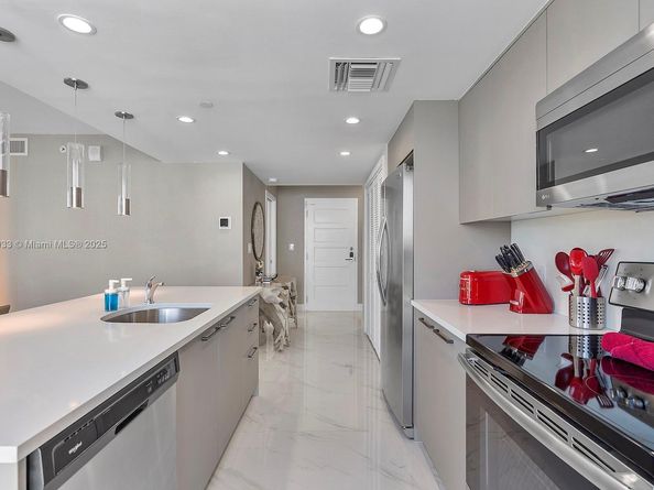 1150 101st St 701, Bay Harbor Islands FL 33154