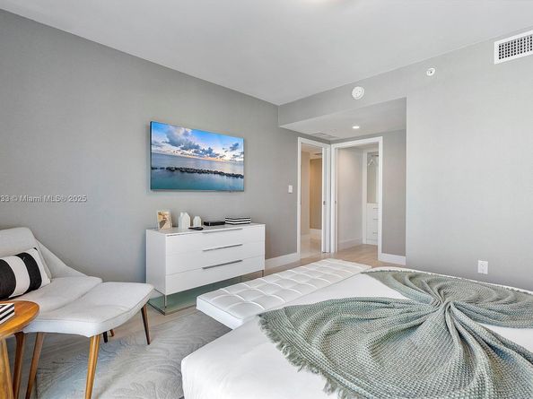 1150 101st St 701, Bay Harbor Islands FL 33154