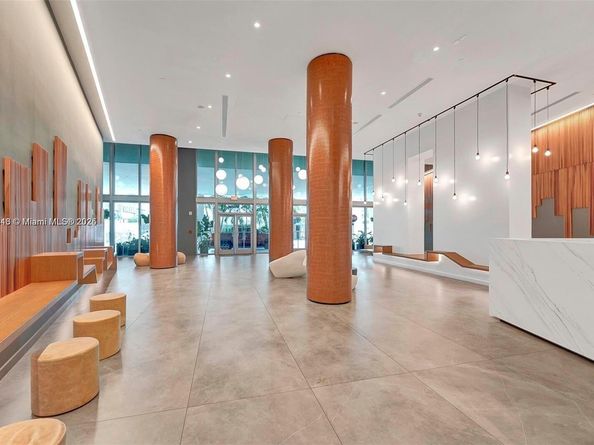 350 S Miami Ave 3914, Miami FL 33130